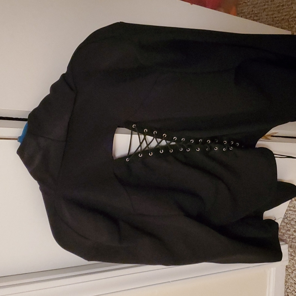 Black lace back blazer size 3X
